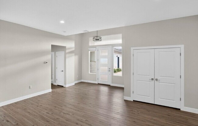 Photo - 1838 W 180 N