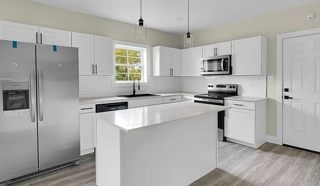 Photo - Cute Remodeled 3 Bedroom 2 Bathroom Home