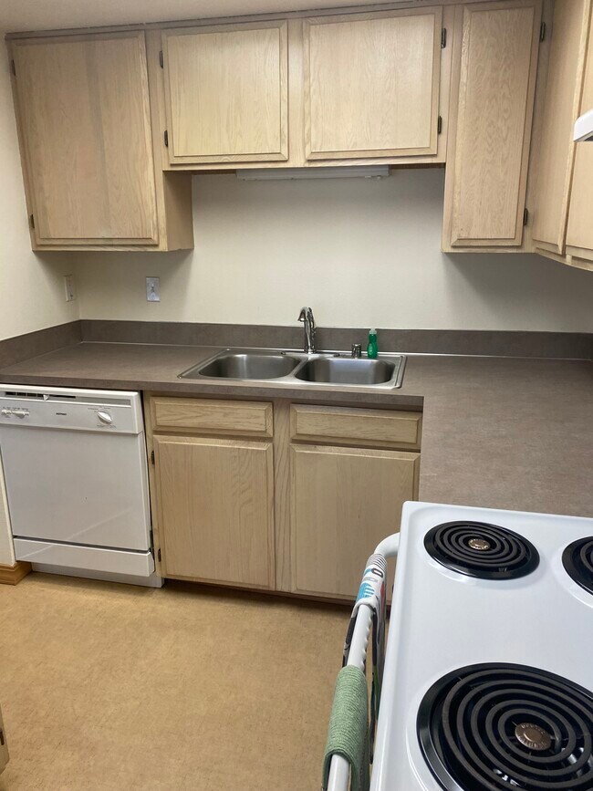 Photo - Meridian Place Apartments