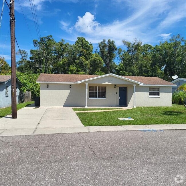 Building Photo - 3503 Atlantis Dr Rental