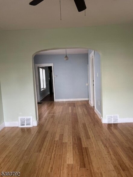 Building Photo - 47 Gillies St Rental