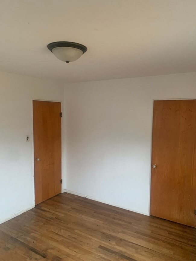 Photo - 1218 E Lenox Ave