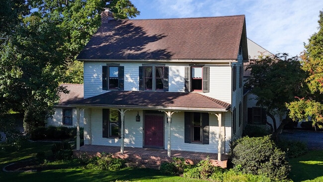 Building Photo - 474 Mount Sidney Rd