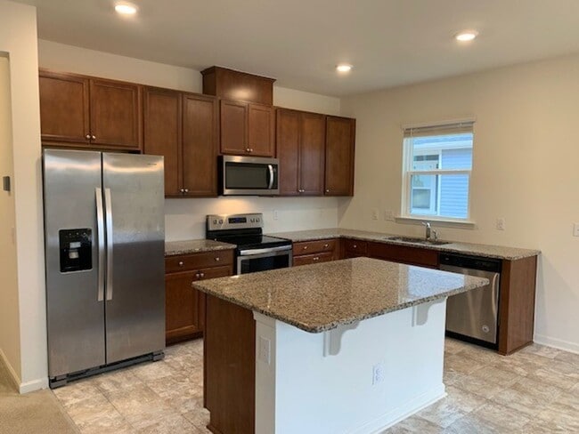 Photo - 1149 Noor Ln