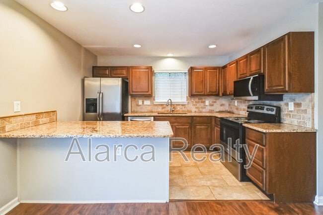 Photo - 3909 N Course Dr