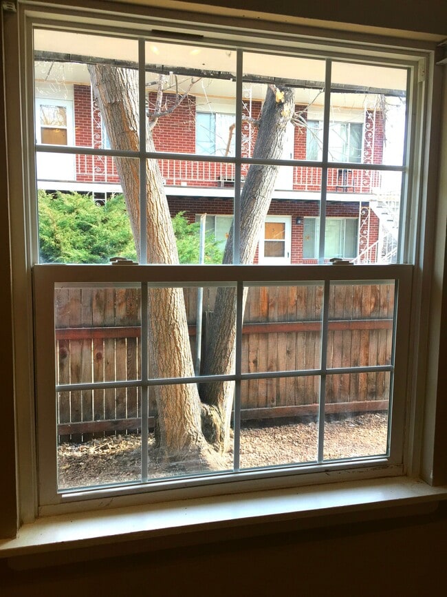 Photo - 3300 Madison Ave Unidad 3