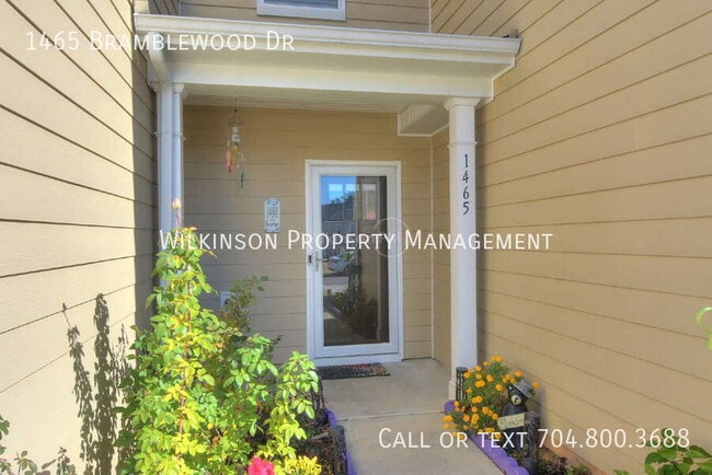 Photo - 1465 Bramblewood Dr