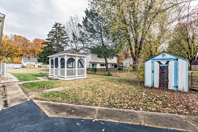 Photo - 3 bedroom, 1 bath, newly renovated ranch i...