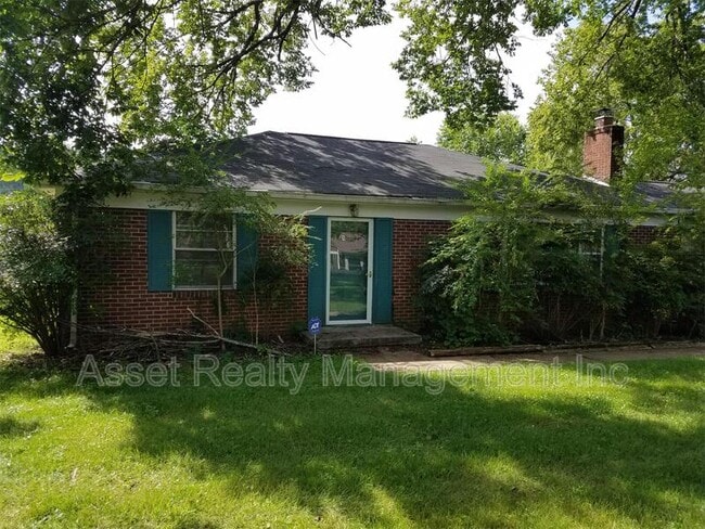 Building Photo - 102 Eastwood Dr