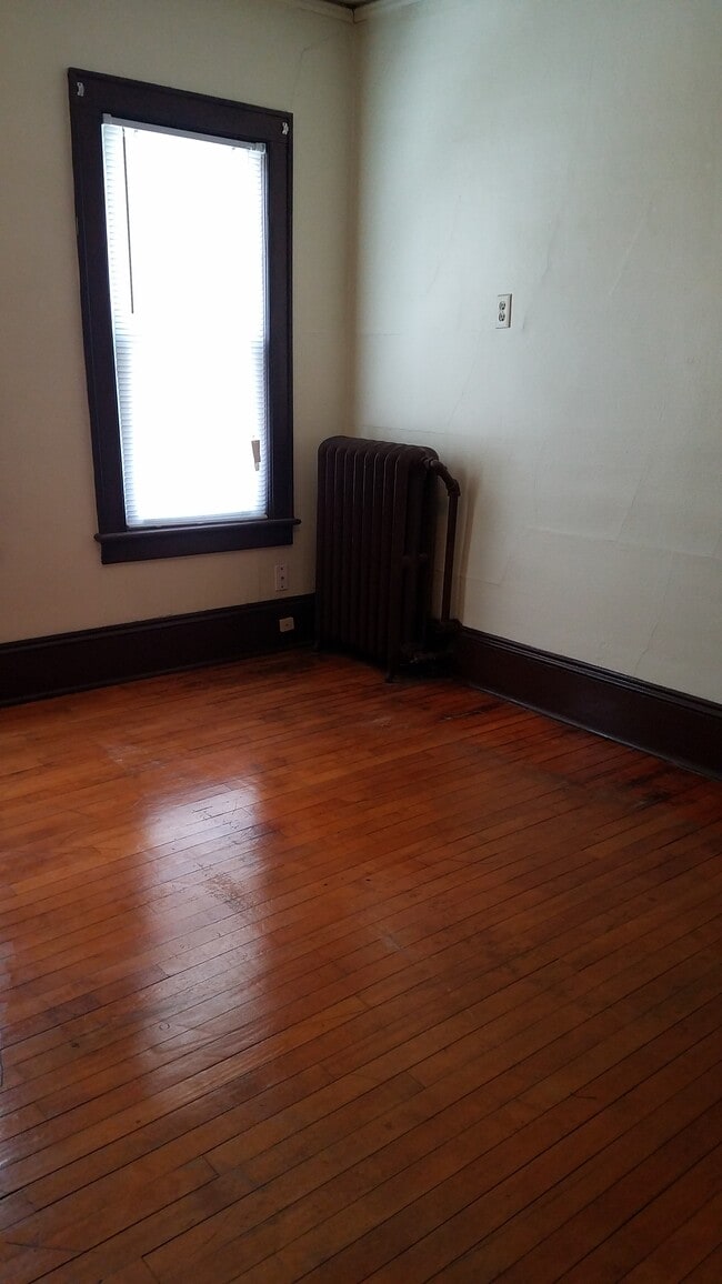 1458 S 79th St Unit 1458