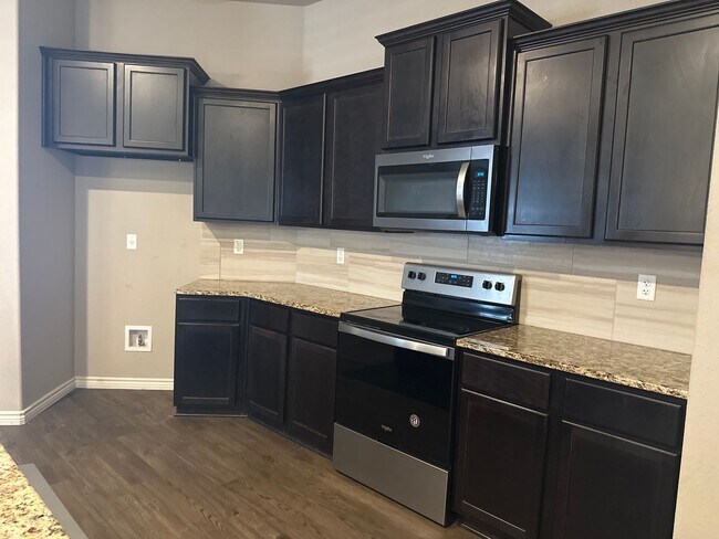 Photo - Available Now | Beautiful Single-Story 4 Bed, 2.5 Bath | Covered Patio | Close to Fort Cavazos | ...
