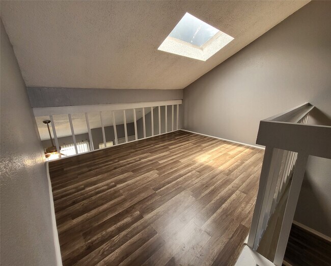 Photo - 12510 Newbrook Dr