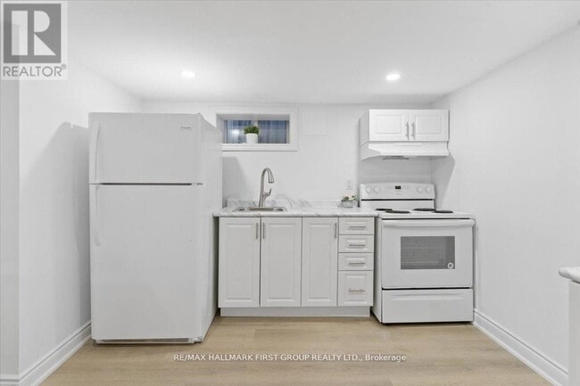 Photo - 46 Tulloch Dr