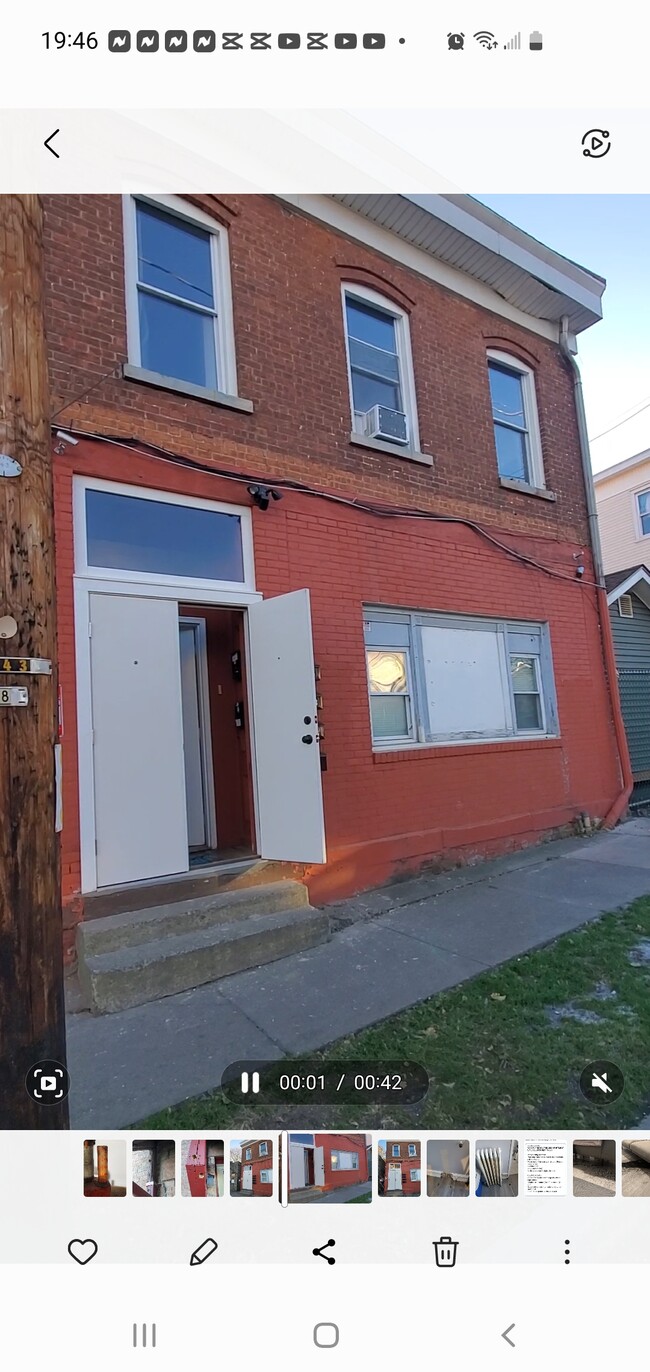 Photo - 177 W Parmenter St Unit 1