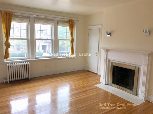 Building Photo - 1982 Commonwealth Ave Unit 6