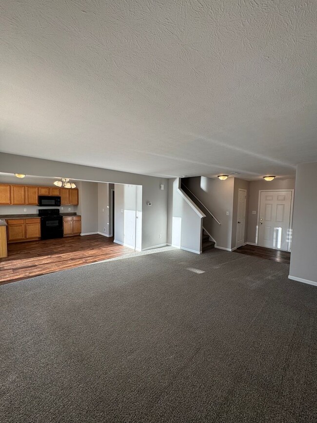 Photo - 4 BR home in Franklin, Indiana