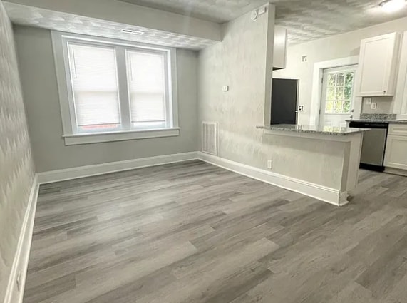 Photo - 527 37th St Unit 5