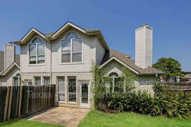 Photo - 4000 Cottage Park Ct