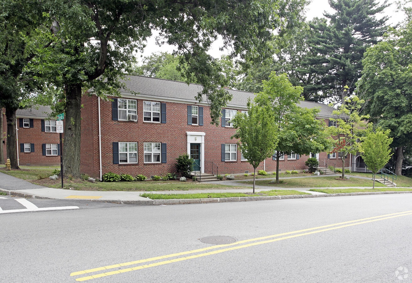 Mayside Apartments - Mayside Apartments