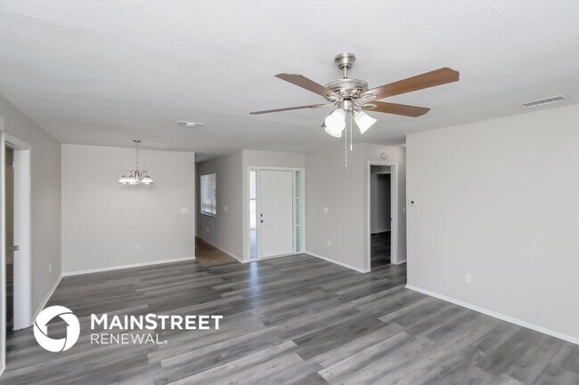 Photo - 453 Ralwood Ln NE