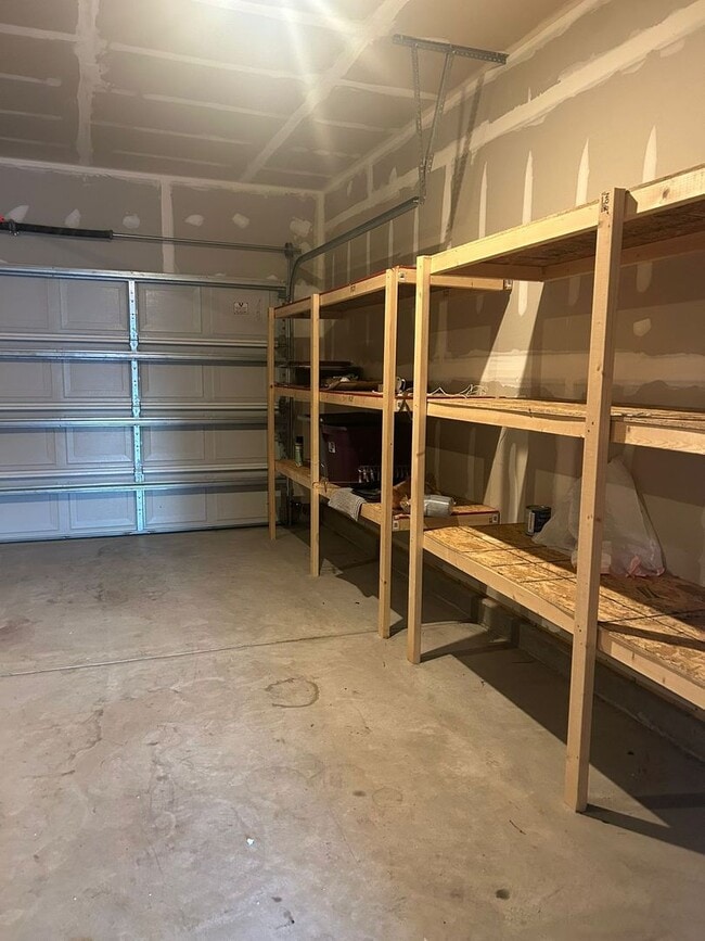 Photo - Beautiful 3-Bed, 2.5 Bath Home with Open F...