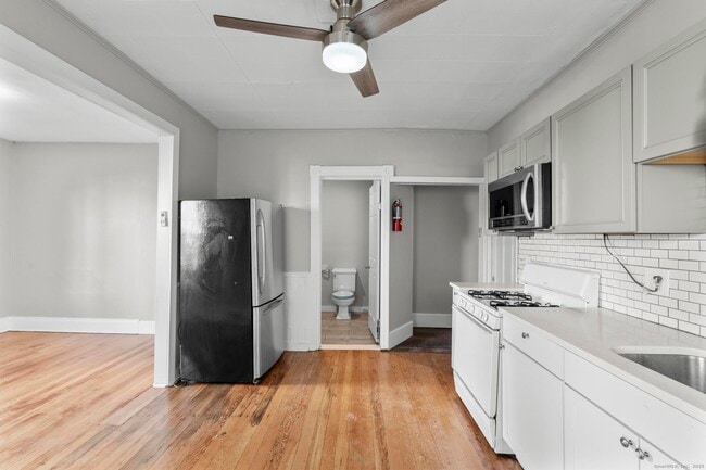 Photo - 394 Gregory St Unit 2