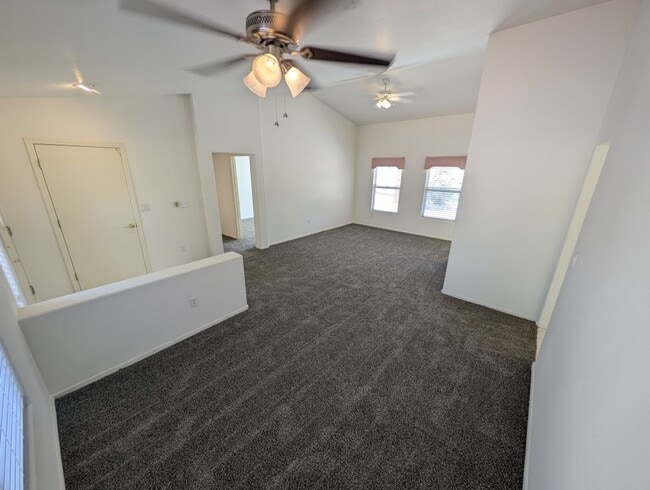 Photo - 10113 Cresent Creek Dr