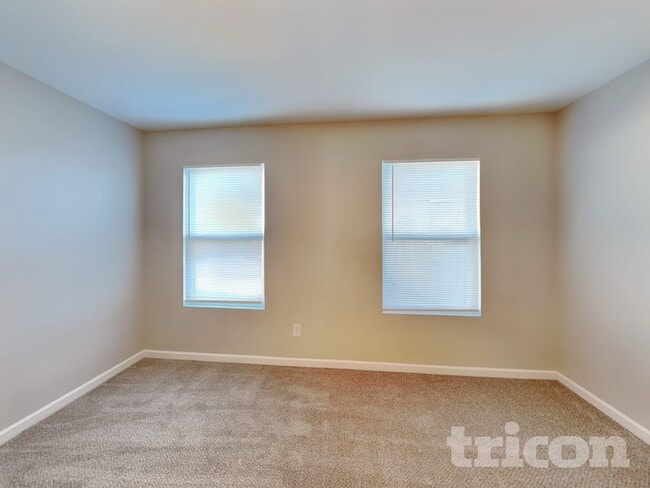 Photo - 4201 Broadstairs Dr SW