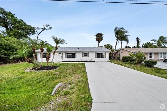 Building Photo - 21224 Quesada Ave Rental