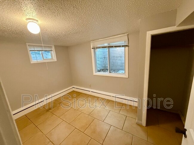 Photo - 2600 S Duluth Ave