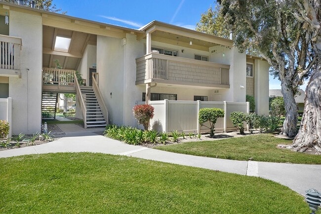 Photo - Huntington Landmark Senior Living Two Bedr...