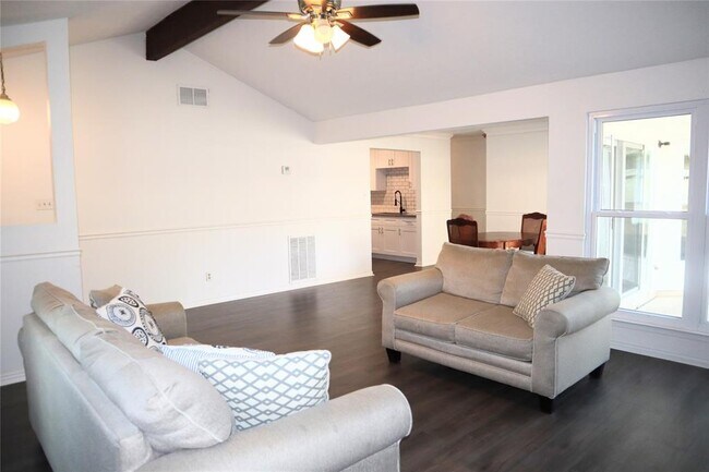 Photo - 1203 Rock Canyon Dr