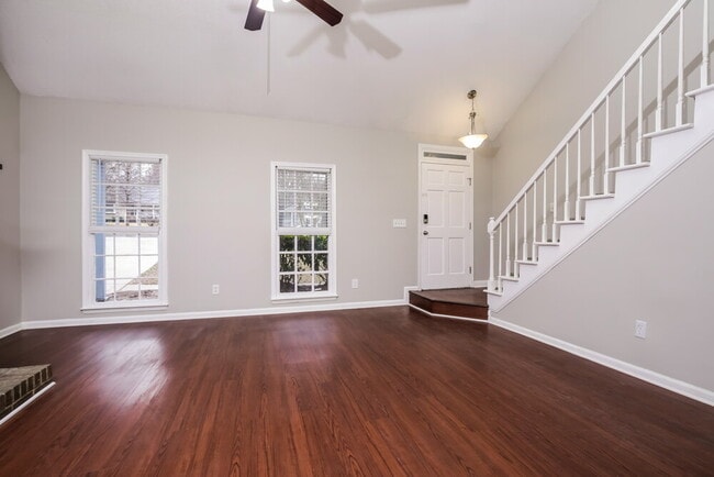 Photo - 2805 Fernhurst Ct