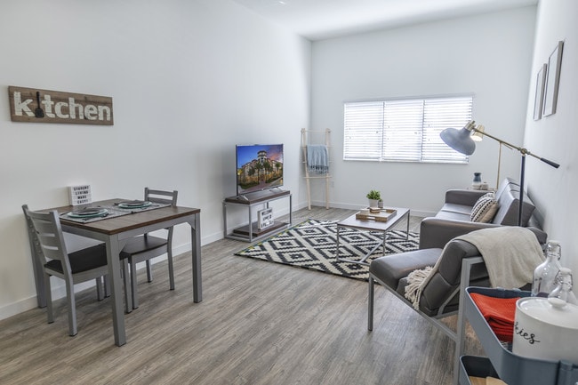 University Pointe Co-Living