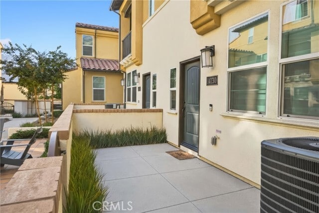 Building Photo - 14130 Bay