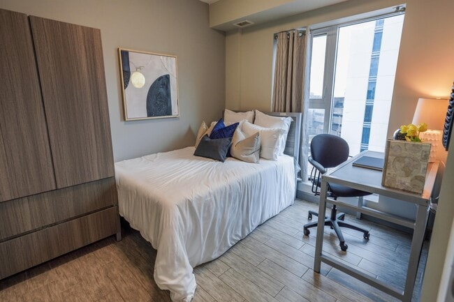 Photo - 228 Albert St