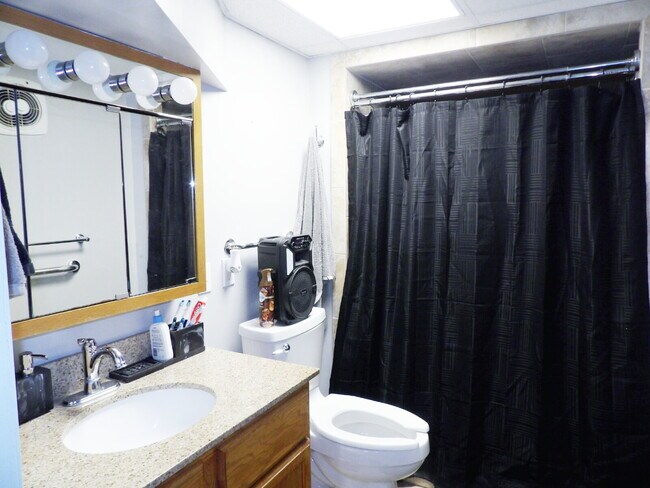 Photo - Spacious 3BR + Bonus Room in Inver Grove Heights – Attached Garage & Pet Friendly!