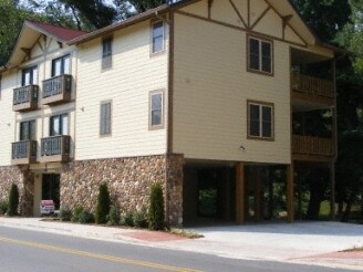 Photo - 974 Edelweiss Strasse