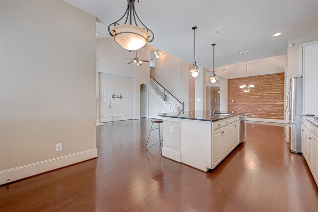 Building Photo - 10323 Hatcher Dr Rental