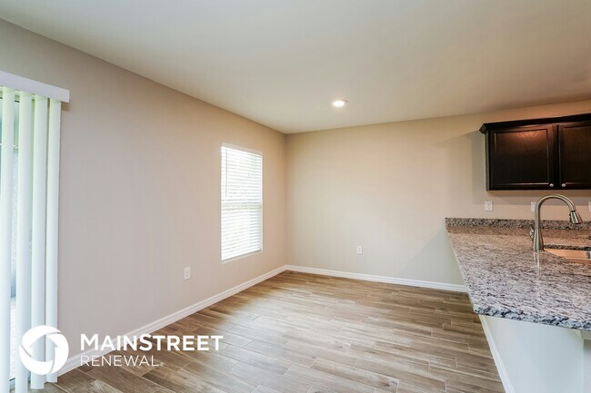 Photo - 1221 NE 4th Ave