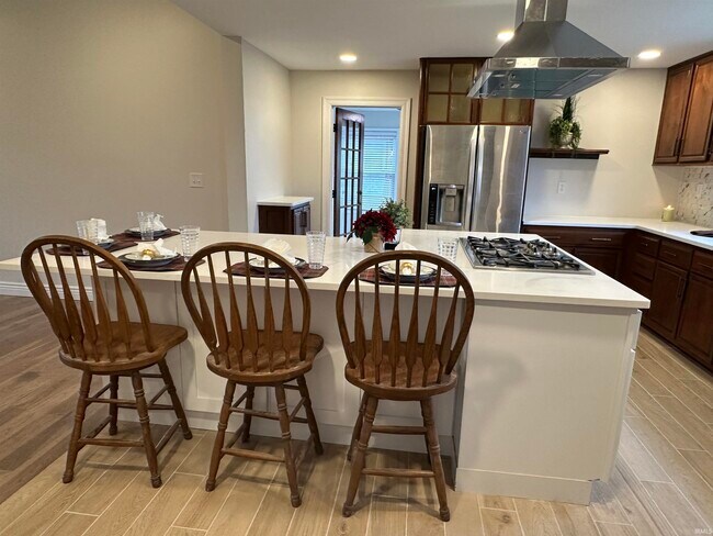 Photo - 126 E North St