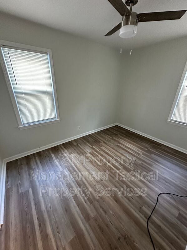 Photo - 12304 Kirton Ave