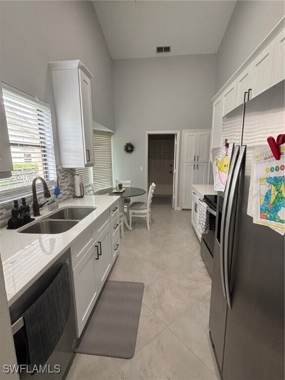 Photo - 293 Kings Way