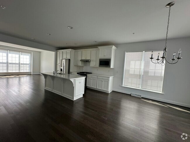 Building Photo - 1431 Ruth Way Rental