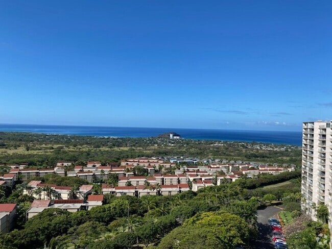 Building Photo - Makaha Valley Towers Unit 1620 Rental