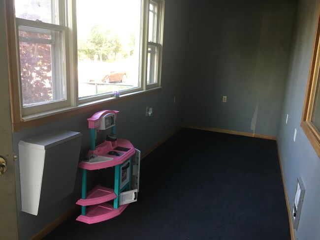 Photo - 508 W 2nd Ave