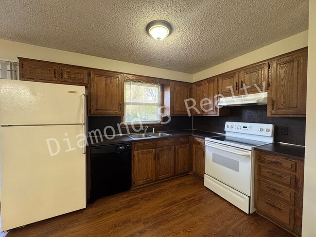 Photo - Southside Springfield!  2 Bedroom/2 Bath D...