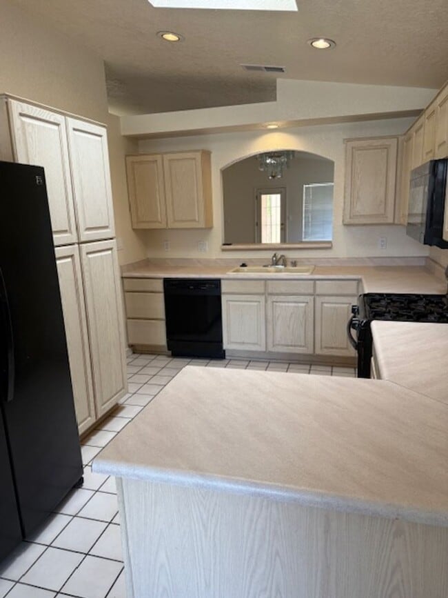 Photo - Charming and functional 3-Bedroom 2-Bath near Kirtland Air force base