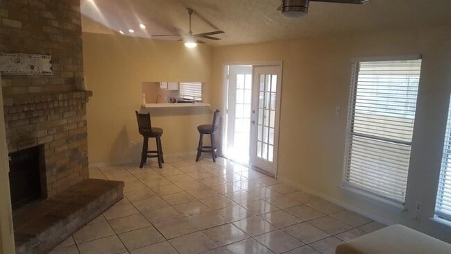 Photo - 6311 Clayridge Dr