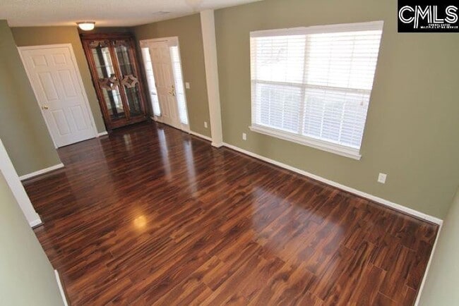 Photo - 5 Redbrush Ct